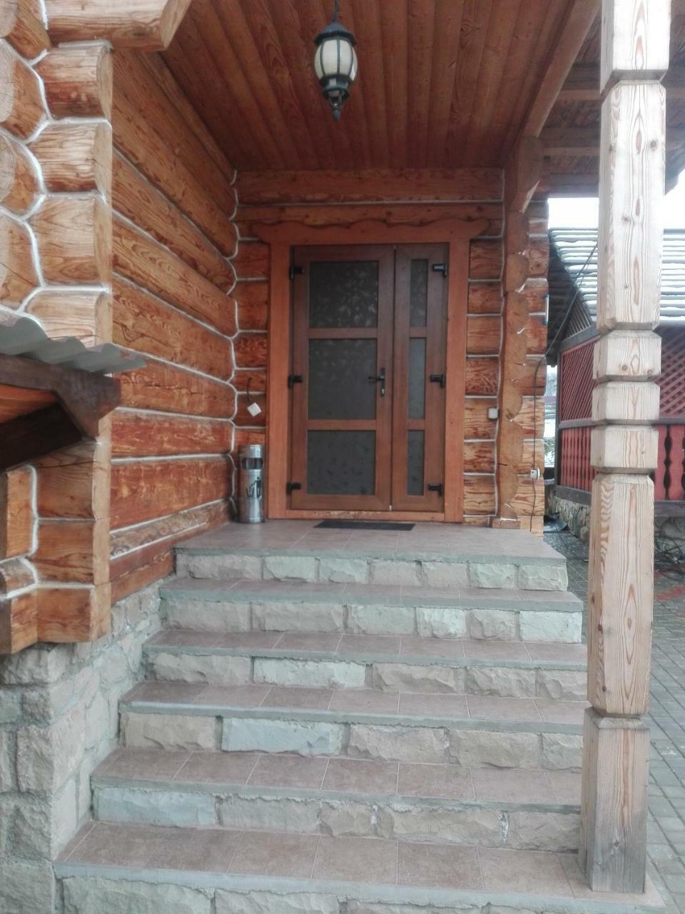 на беріжку